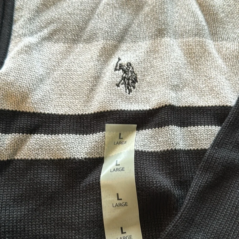 US Polo Assn Qtr Zip Sweater‎
